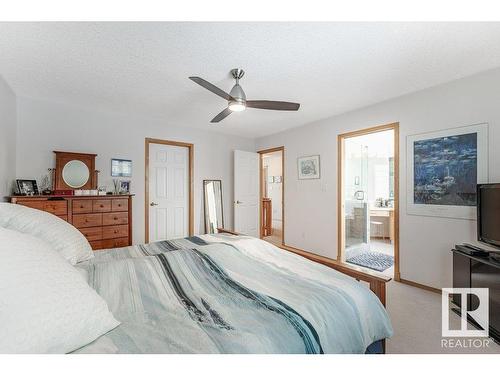 805 Proctor Wynd, Edmonton, AB - Indoor Photo Showing Bedroom