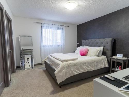 3 2005 70 Street, Edmonton, AB - Indoor Photo Showing Bedroom