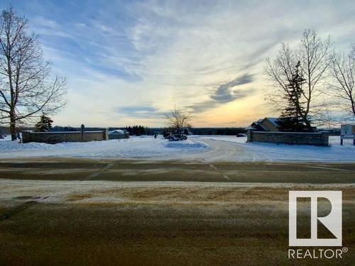 1 Country Club Estates, Rural Wetaskiwin County, AB 