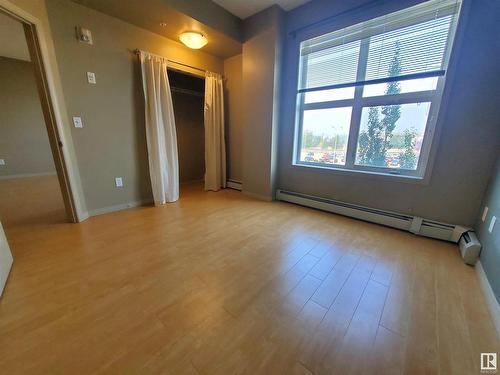 1-311 4245 139 Avenue, Edmonton, AB - Indoor Photo Showing Other Room