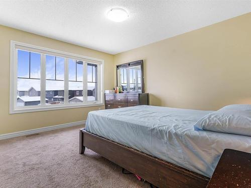 2304 Casey Crescent, Edmonton, AB - Indoor Photo Showing Bedroom