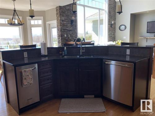 61314 Rr 463, Rural Bonnyville M.D., AB - Indoor Photo Showing Kitchen With Double Sink