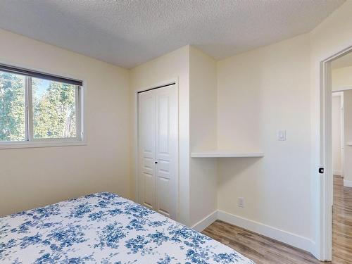 503 89 St, Edmonton, AB - Indoor Photo Showing Bedroom