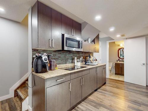 503 89 St, Edmonton, AB - Indoor Photo Showing Kitchen