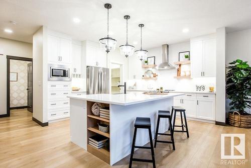 342 Canter Wynd, Sherwood Park, AB - Indoor Photo Showing Kitchen With Upgraded Kitchen