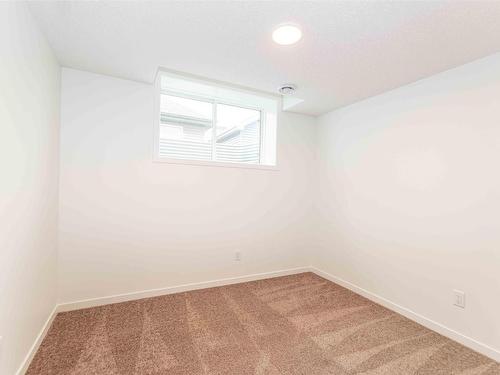 9618 Colak Link Link, Edmonton, AB - Indoor Photo Showing Other Room