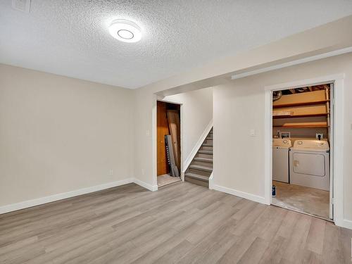 2118 38 Street, Edmonton, AB - Indoor Photo Showing Other Room