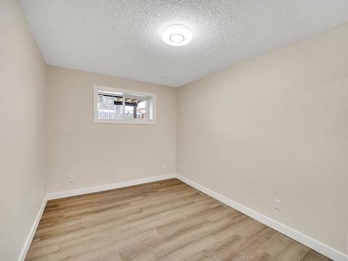 2118 38 Street, Edmonton, AB - Indoor Photo Showing Other Room