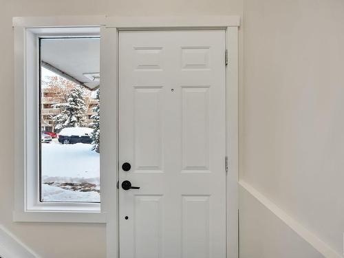 2118 38 Street, Edmonton, AB - Indoor Photo Showing Other Room