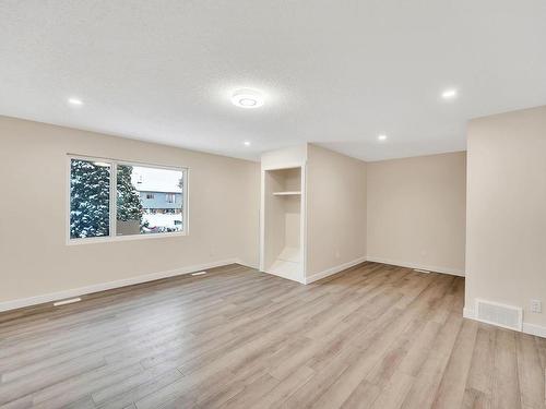 2118 38 Street, Edmonton, AB - Indoor Photo Showing Other Room