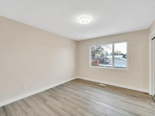 2118 38 Street, Edmonton, AB - Indoor Photo Showing Other Room