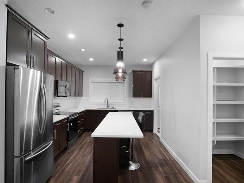 12212 124 Street, Edmonton, AB - Indoor Photo Showing Kitchen With Stainless Steel Kitchen With Upgraded Kitchen