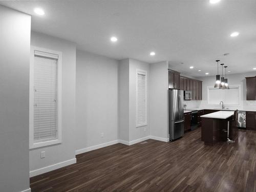 12212 124 Street, Edmonton, AB - Indoor Photo Showing Kitchen