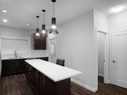 12212 124 Street, Edmonton, AB - Indoor Photo Showing Kitchen With Upgraded Kitchen