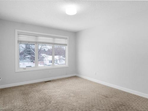 12212 124 Street, Edmonton, AB - Indoor Photo Showing Other Room