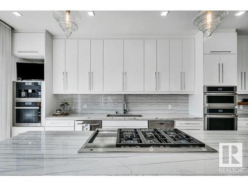 5819 28 Street, Rural Leduc County, AB - Indoor Photo Showing Kitchen With Upgraded Kitchen