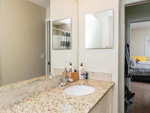 304 10524 77 Avenue, Edmonton, AB - Indoor Photo Showing Bathroom