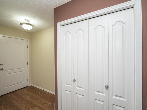 417 2420 108 Street Nw, Edmonton, AB - Indoor Photo Showing Other Room