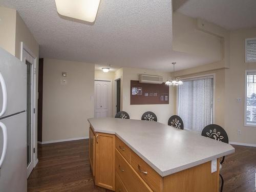 417 2420 108 Street Nw, Edmonton, AB - Indoor Photo Showing Kitchen