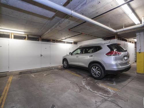 417 2420 108 Street Nw, Edmonton, AB - Indoor Photo Showing Garage