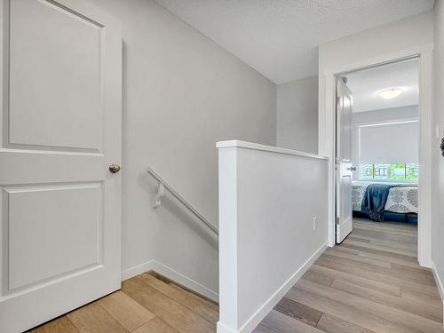 164 Secord Drive, Edmonton, AB - Indoor Photo Showing Other Room