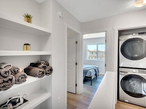 164 Secord Drive, Edmonton, AB - Indoor Photo Showing Laundry Room