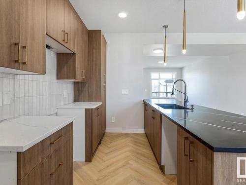 170 Cerbat Crescent, Sherwood Park, AB - Indoor Photo Showing Kitchen