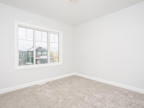 202 Edgewater Circle, Leduc, AB - Indoor Photo Showing Other Room