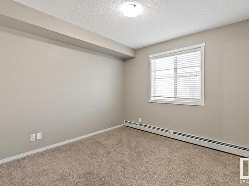 337 3315 James Mowatt Trail, Edmonton, AB - Indoor Photo Showing Other Room