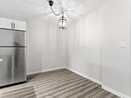 315 105 Ambleside Drive, Edmonton, AB - Indoor Photo Showing Other Room