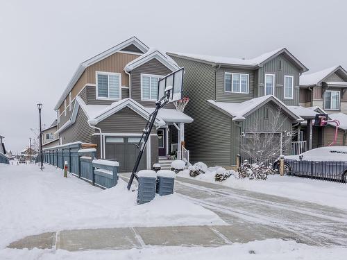 1038 Daniels Loop, Edmonton, AB - Outdoor With Facade