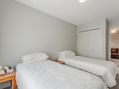 1038 Daniels Loop, Edmonton, AB - Indoor Photo Showing Bedroom