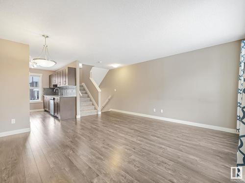 123 401 Southfork Drive, Leduc, AB - Indoor