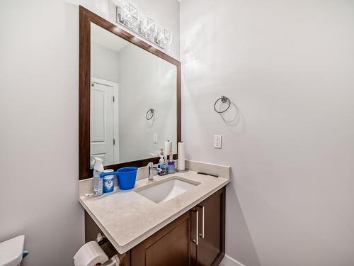 24 2803 14 Avenue, Edmonton, AB - Indoor Photo Showing Bathroom