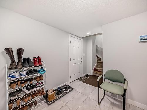 24 2803 14 Avenue, Edmonton, AB - Indoor