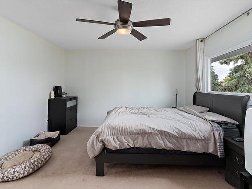 3016 108 Street, Edmonton, AB - Indoor Photo Showing Bedroom