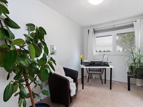 3016 108 Street, Edmonton, AB - Indoor