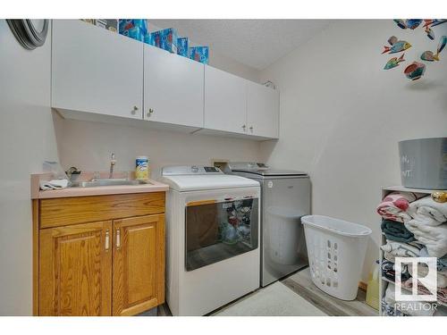 229 Northmount Drive, Wetaskiwin, AB - Indoor Photo Showing Laundry Room