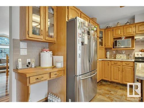 229 Northmount Drive, Wetaskiwin, AB - Indoor Photo Showing Kitchen