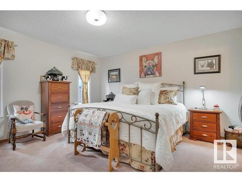 229 Northmount Drive, Wetaskiwin, AB - Indoor Photo Showing Bedroom