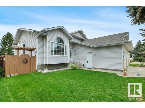 229 Northmount Drive, Wetaskiwin, AB - Outdoor