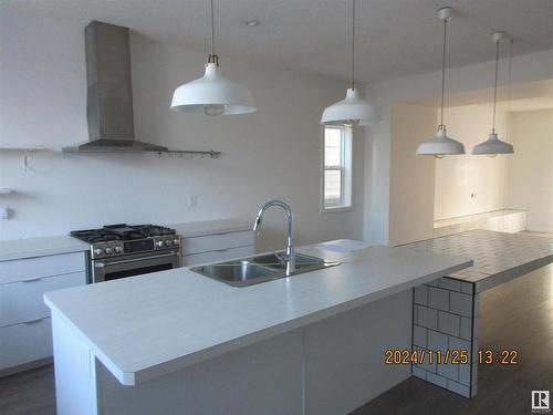 7724 Summerside Grande Boulevard, Edmonton, AB - Indoor Photo Showing Kitchen With Double Sink