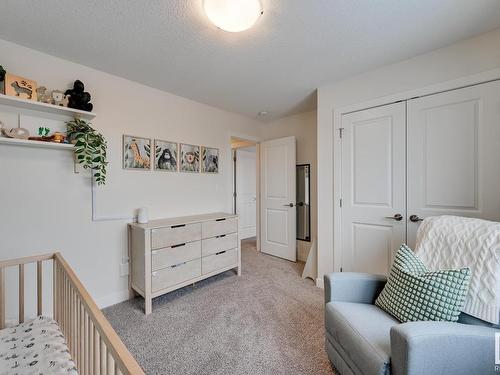 56 Redding Way, Fort Saskatchewan, AB - Indoor Photo Showing Bedroom