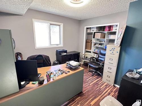 10824 106A, Westlock, AB - Indoor Photo Showing Office