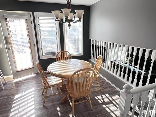 10824 106A Avenue, Westlock, AB - Indoor Photo Showing Dining Room