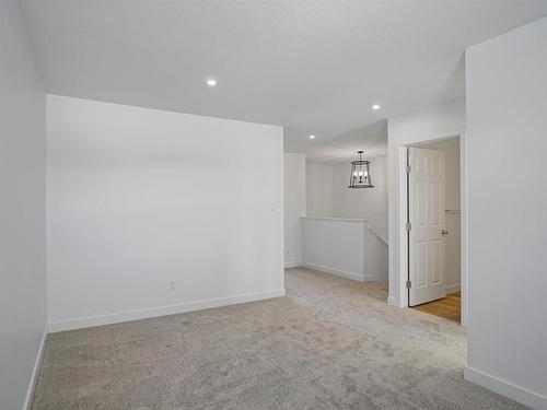 7244 182 Avenue, Edmonton, AB - Indoor Photo Showing Other Room