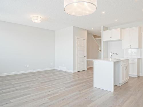 7220 182 Avenue, Edmonton, AB - Indoor Photo Showing Kitchen