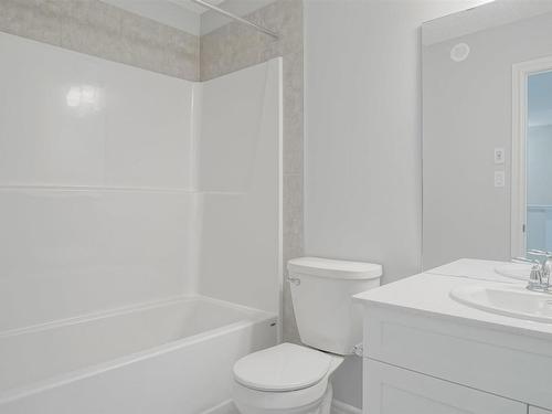 7220 182 Avenue, Edmonton, AB - Indoor Photo Showing Bathroom