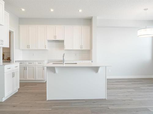 7220 182 Avenue, Edmonton, AB - Indoor Photo Showing Kitchen