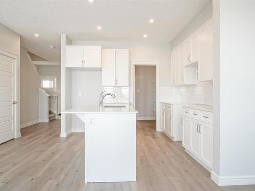 7220 182 Avenue, Edmonton, AB - Indoor Photo Showing Kitchen